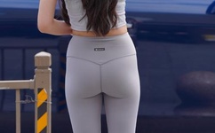 亚洲精品久久无码AV片亚洲